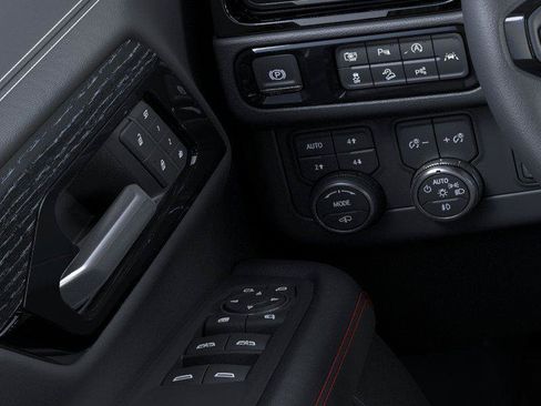 New 2026 GMC Yukon XL AT4 Ultimate AWD/4WD image 22
