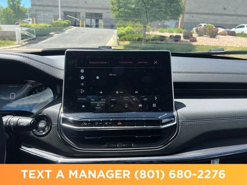 New 2026 Jeep Compass Latitude AWD/4WD image 18