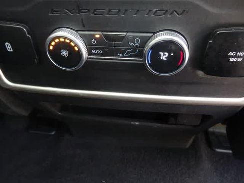 Certified 2022 Ford Expedition Max XLT AWD/4WD image 16