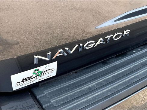 Used 2015 Lincoln Navigator 4WD w/ Equipment Group 101A Reserve image 33