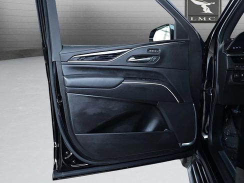 Used 2023 Cadillac Escalade Sport image 11