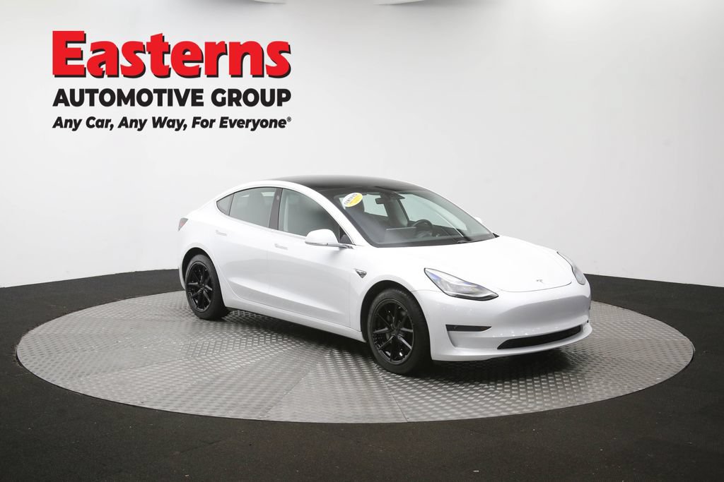 Used 2019 Tesla Model 3 Standard Range Plus RWD image 46