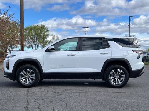 New 2026 Chevrolet Equinox LT w/ Safety and Technology Package AWD/4WD image 5