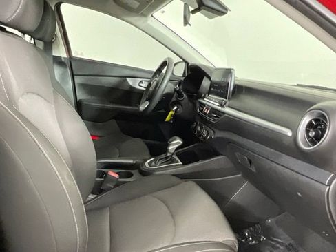 Used 2024 Kia Forte LXS FWD image 15