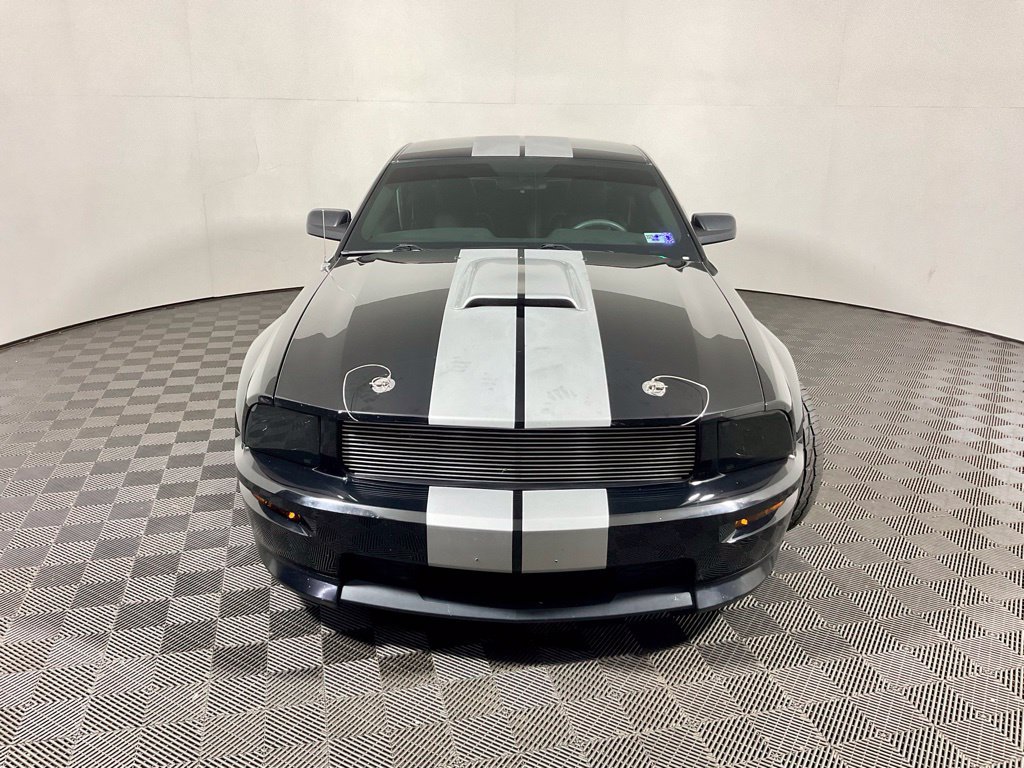 Used 2007 Ford Mustang GT Premium RWD image 4