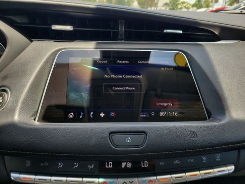 Used 2019 Cadillac XT4 Premium Luxury w/ Cold Weather Package FWD image 21