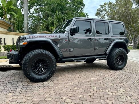 Used 2018 Jeep Wrangler Unlimited Rubicon image 3