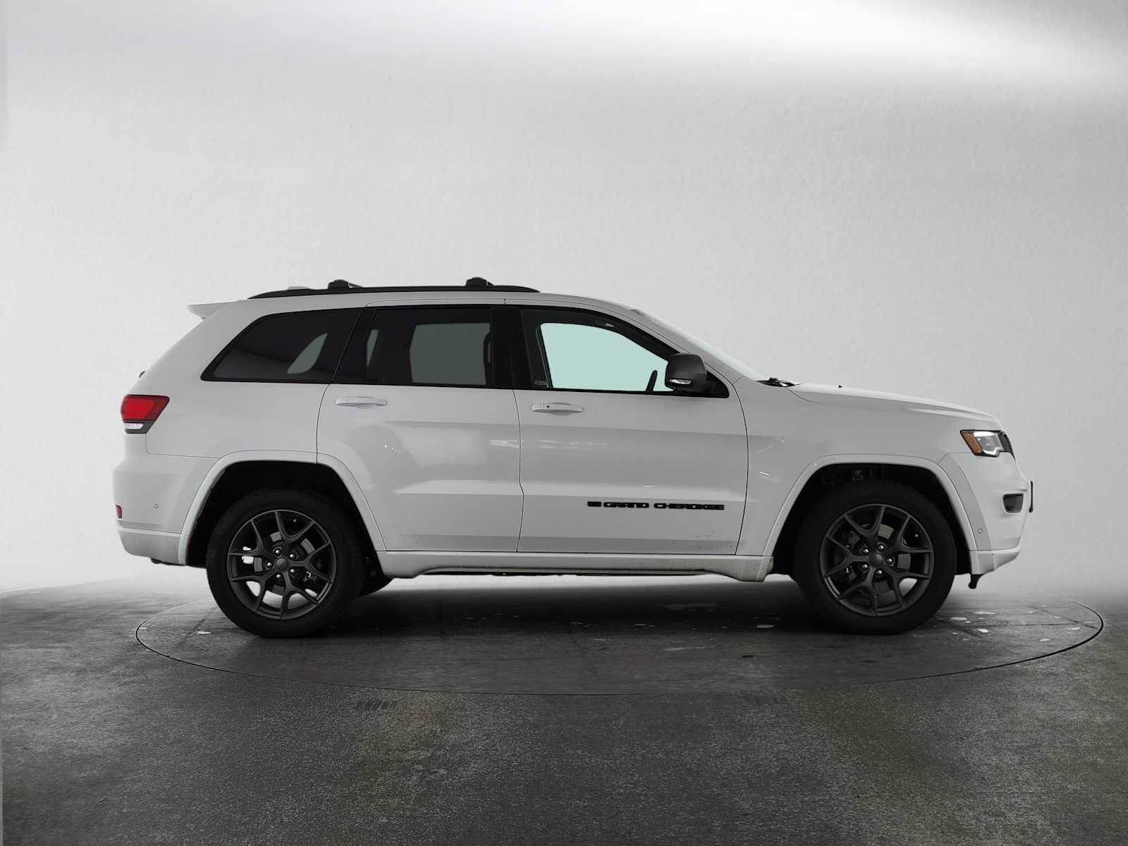 Used 2021 Jeep Grand Cherokee Limited w/ Quick Order Package 28K 80th AWD/4WD image 2