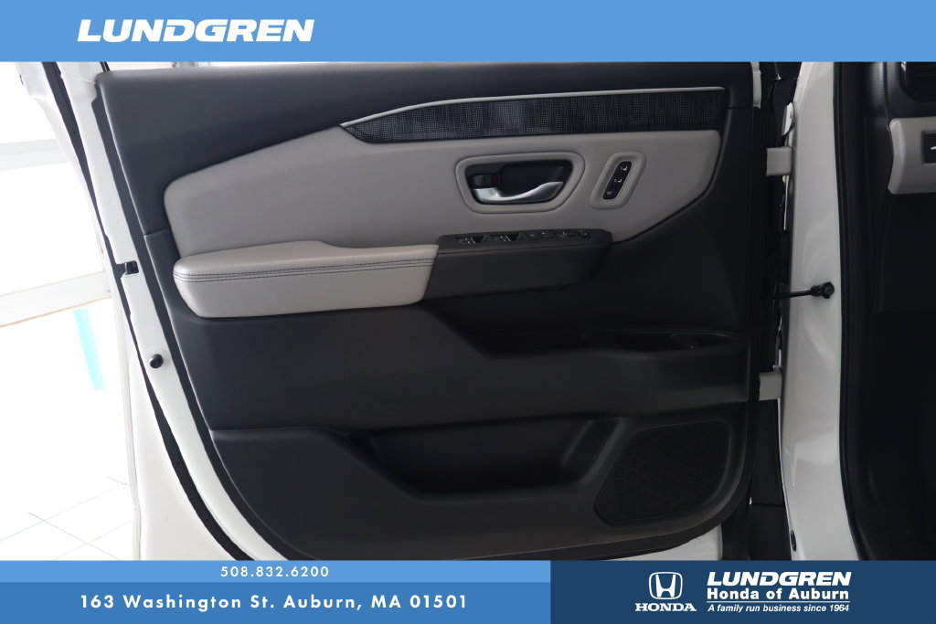 Used 2024 Honda Pilot Elite image 10
