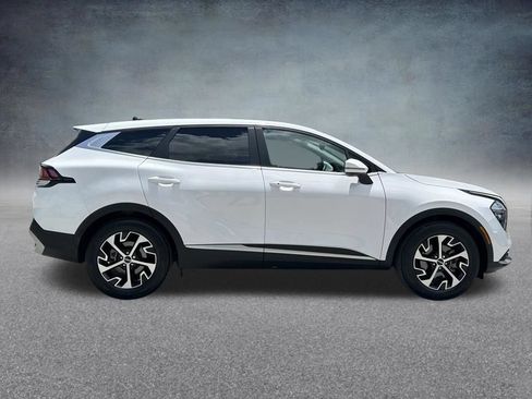 Used 2023 Kia Sportage EX FWD image 4
