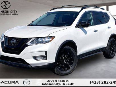 Used 2018 Nissan Rogue SV w/ Premium Package