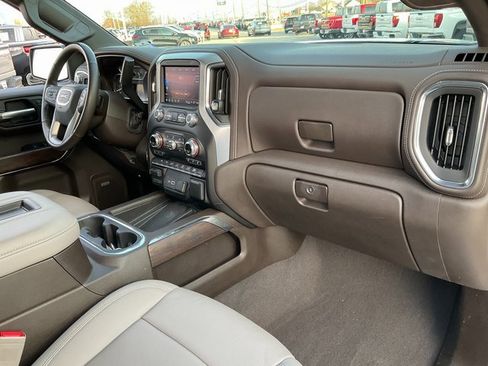Used 2022 GMC Sierra 1500 SLT w/ SLT Premium Plus Package image 21