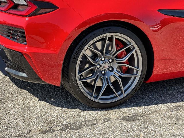 Used 2026 Chevrolet Corvette Z06 RWD image 28