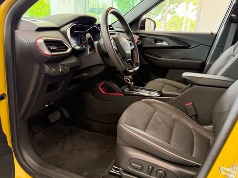 Certified 2023 Chevrolet TrailBlazer RS FWD image 6