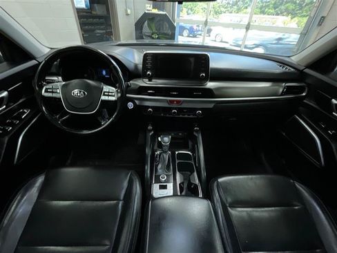 Used 2021 Kia Telluride S FWD image 23