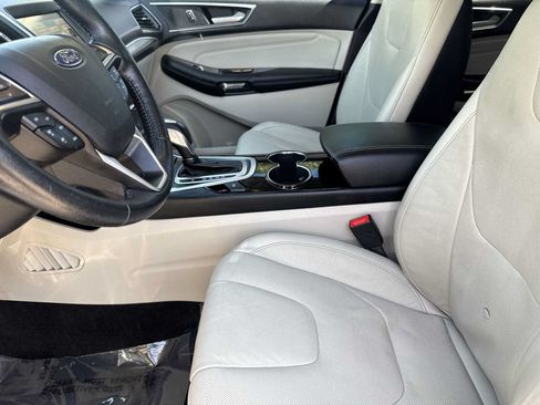 Used 2016 Ford Edge Titanium w/ Equipment Group 301A AWD/4WD image 14
