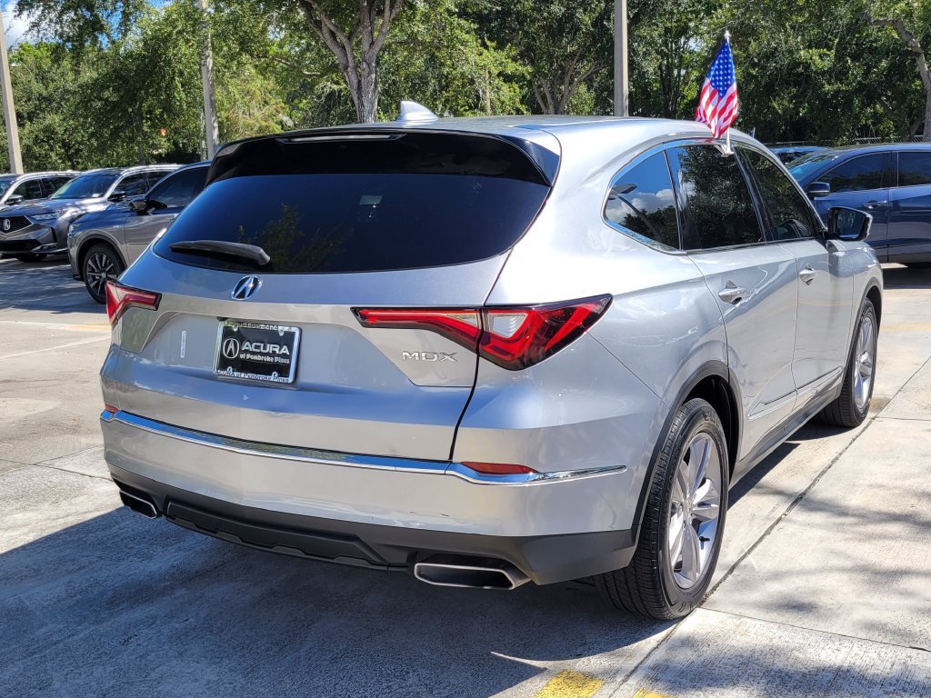 Used 2024 Acura MDX SH-AWD image 7