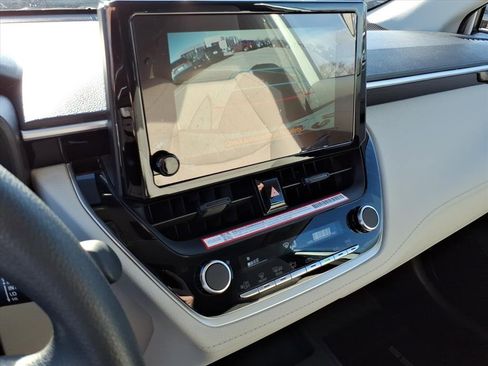 New 2026 Toyota Corolla Cross L image 18