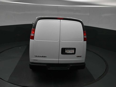 New 2026 GMC Savana 3500 w/ Driver Convenience Package RWD image 16