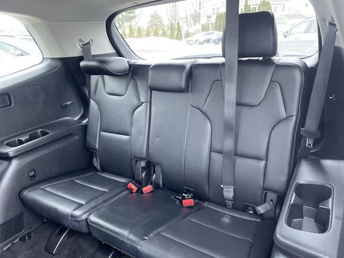 Certified 2023 Kia Telluride S image 22