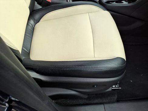 Used 2019 Buick Encore Preferred w/ Safety Package image 14