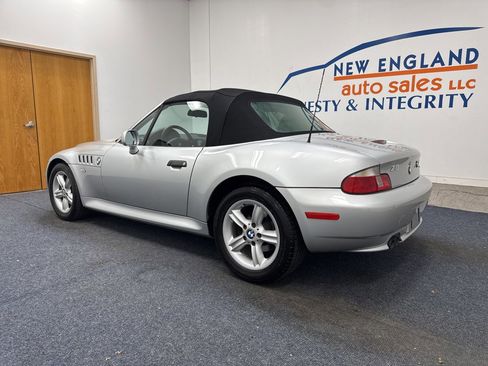 Used 2000 BMW Z3 2.5i RWD image 7