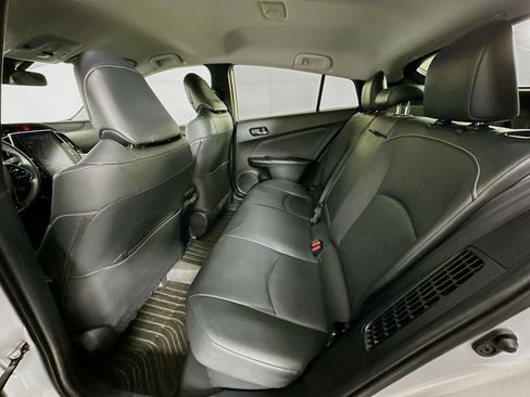 Used 2020 Toyota Prius Prime XLE image 26