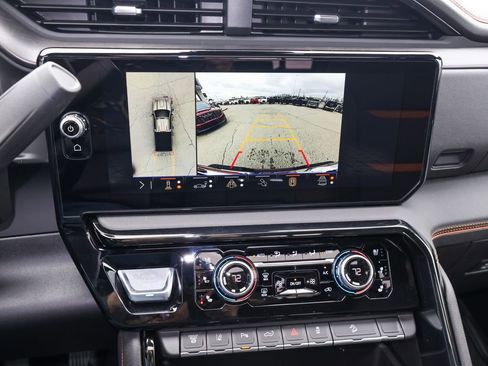 New 2026 GMC Sierra 2500 AT4 w/ AT4 Premium Plus Package image 18