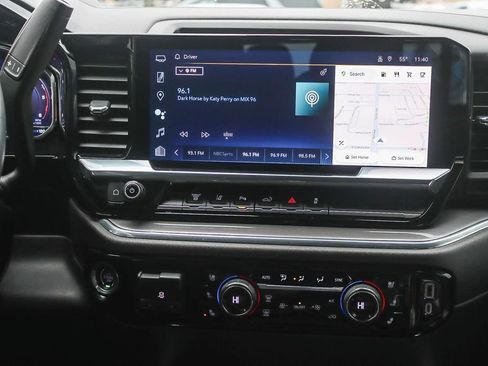 Used 2024 Chevrolet Silverado 2500 High Country w/ Technology Package image 21