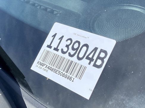 Used 2014 Kia Forte EX image 11