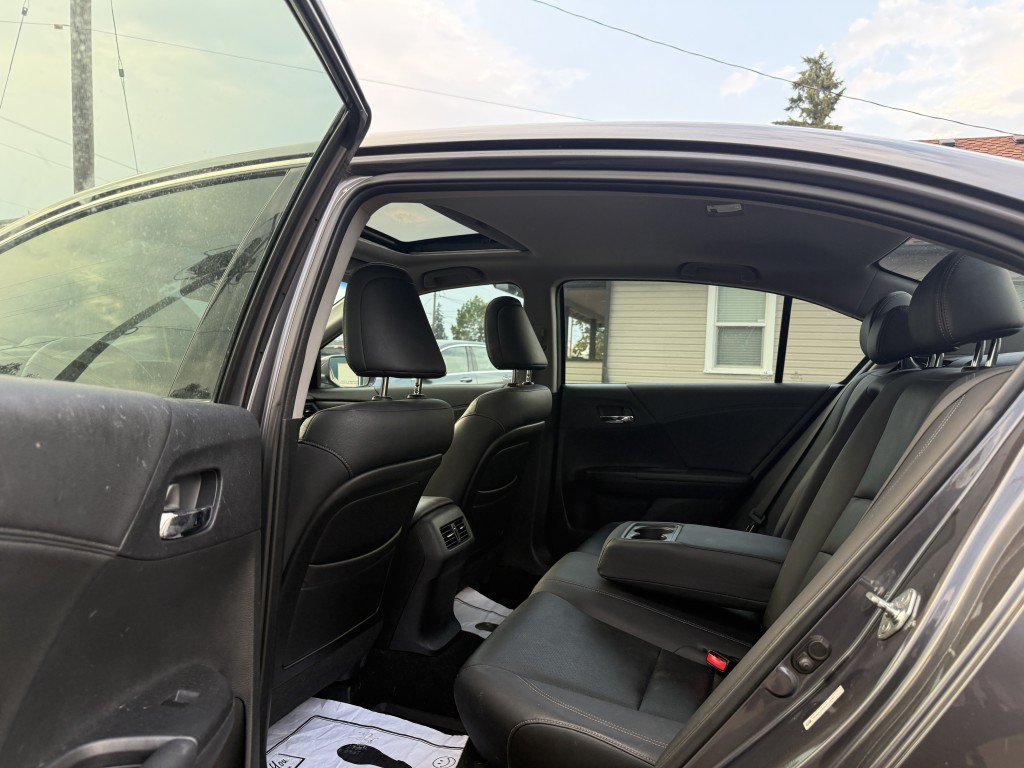 Used 2013 Honda Accord EX-L image 19