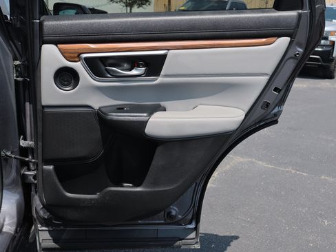 Used 2021 Honda CR-V Touring image 30