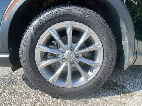 Used 2024 Honda CR-V EX-L image 11