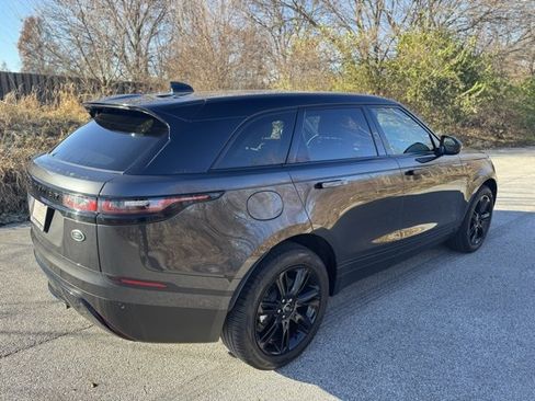 Used 2022 Land Rover Range Rover Velar S image 5