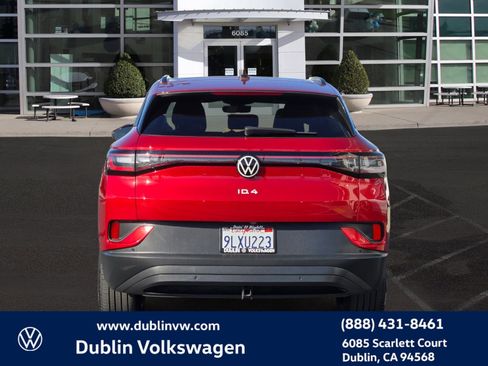 Certified 2023 Volkswagen ID.4 Pro S image 5