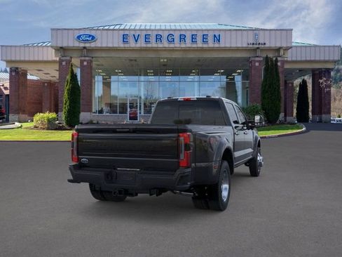 New 2026 Ford F450 Platinum w/ FX4 Off-Road Package image 8