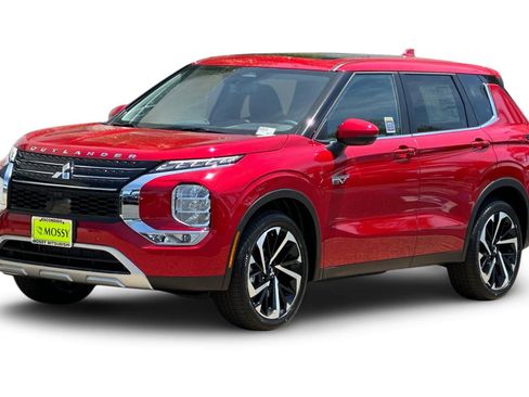 New 2025 Mitsubishi Outlander SE image 1