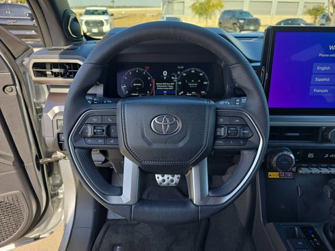 Used 2026 Toyota 4Runner TRD Sport Premium AWD/4WD image 13