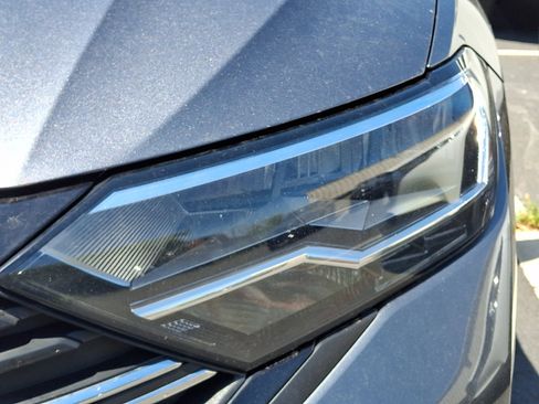 Used 2023 Volkswagen Jetta Sport FWD image 4