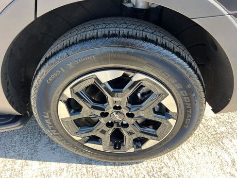 Used 2025 Kia Sorento S w/ Panoramic Sunroof Package AWD/4WD image 19