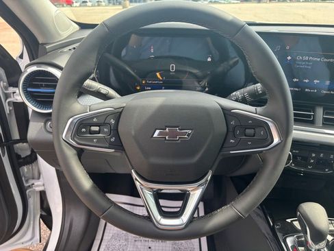 New 2026 Chevrolet Trax LT w/ Driver Confidence Package FWD image 15
