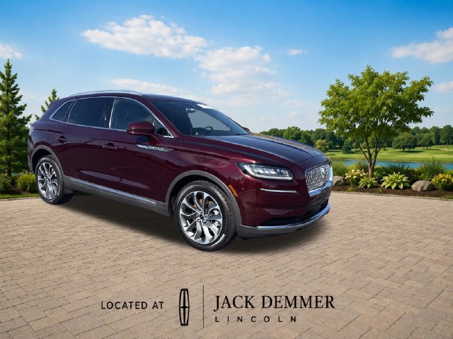 Used 2023 Lincoln Nautilus Reserve AWD/4WD image 10