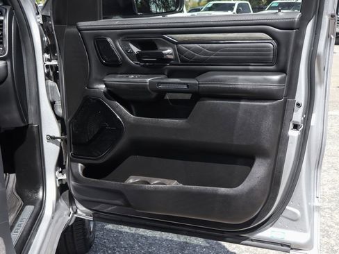 Used 2025 RAM 1500 Limited AWD/4WD image 54