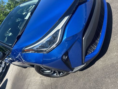 Used 2020 Toyota C-HR Limited FWD image 35