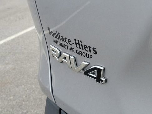 Used 2023 Toyota RAV4 Limited image 8