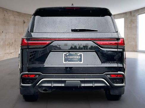 Used 2025 Lexus LX 600 F Sport w/ Accessory Package (Z1) AWD/4WD image 6