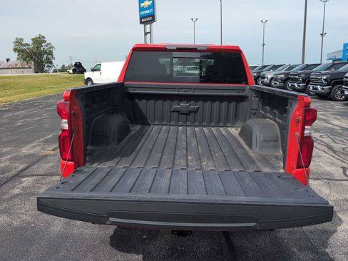 Used 2023 Chevrolet Silverado 1500 RST AWD/4WD image 25