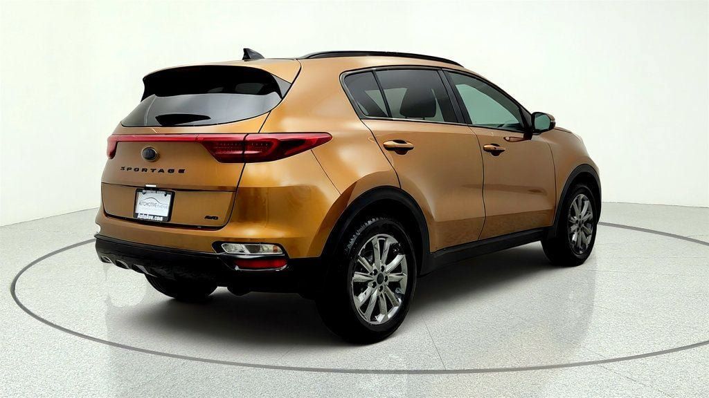 Used 2021 Kia Sportage S w/ S AWD Premium Package image 5