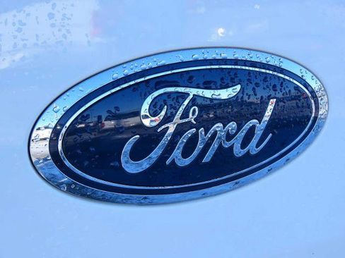 Certified 2019 Ford F150 XLT image 12