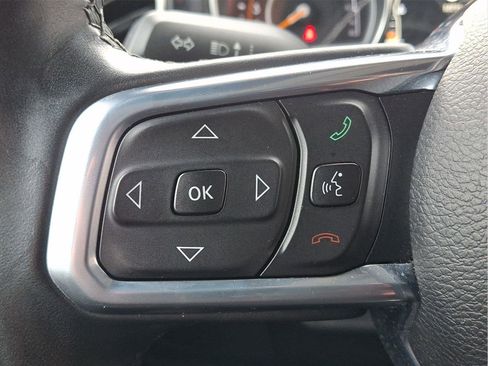 Used 2021 Jeep Wrangler Unlimited Sahara image 25